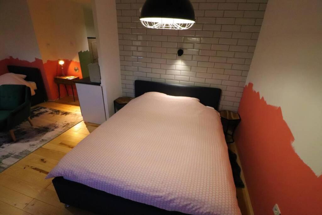 Appartement Emma,between Bus And Train Station,netflix,speed Wi-fi